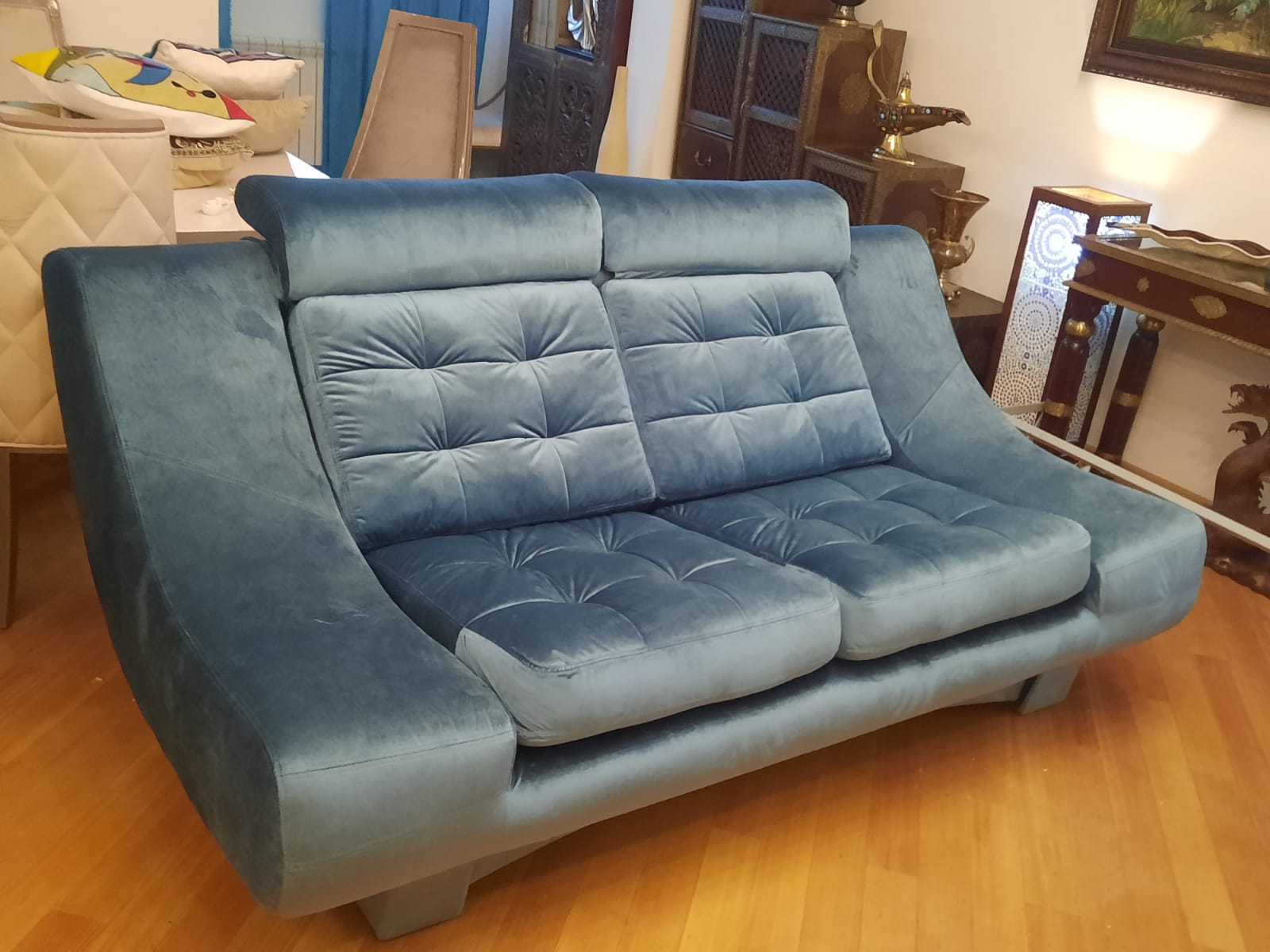 Обивка дивана на дому. Севастопольская